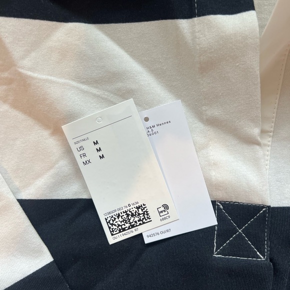 H&M Loose-Fit Polo Shirt Navy Stripe NWT Size Medium - Picture 9 of 10